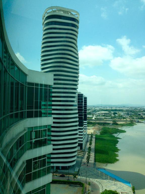 Luxury Suites River Front Guayaquil Chambre photo